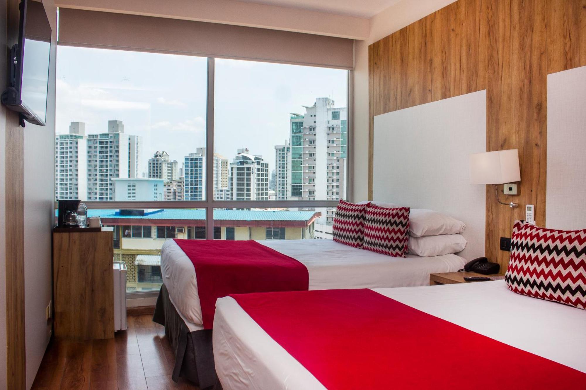 Ramada By Wyndham Panama Via Argentina Hotel Exterior foto