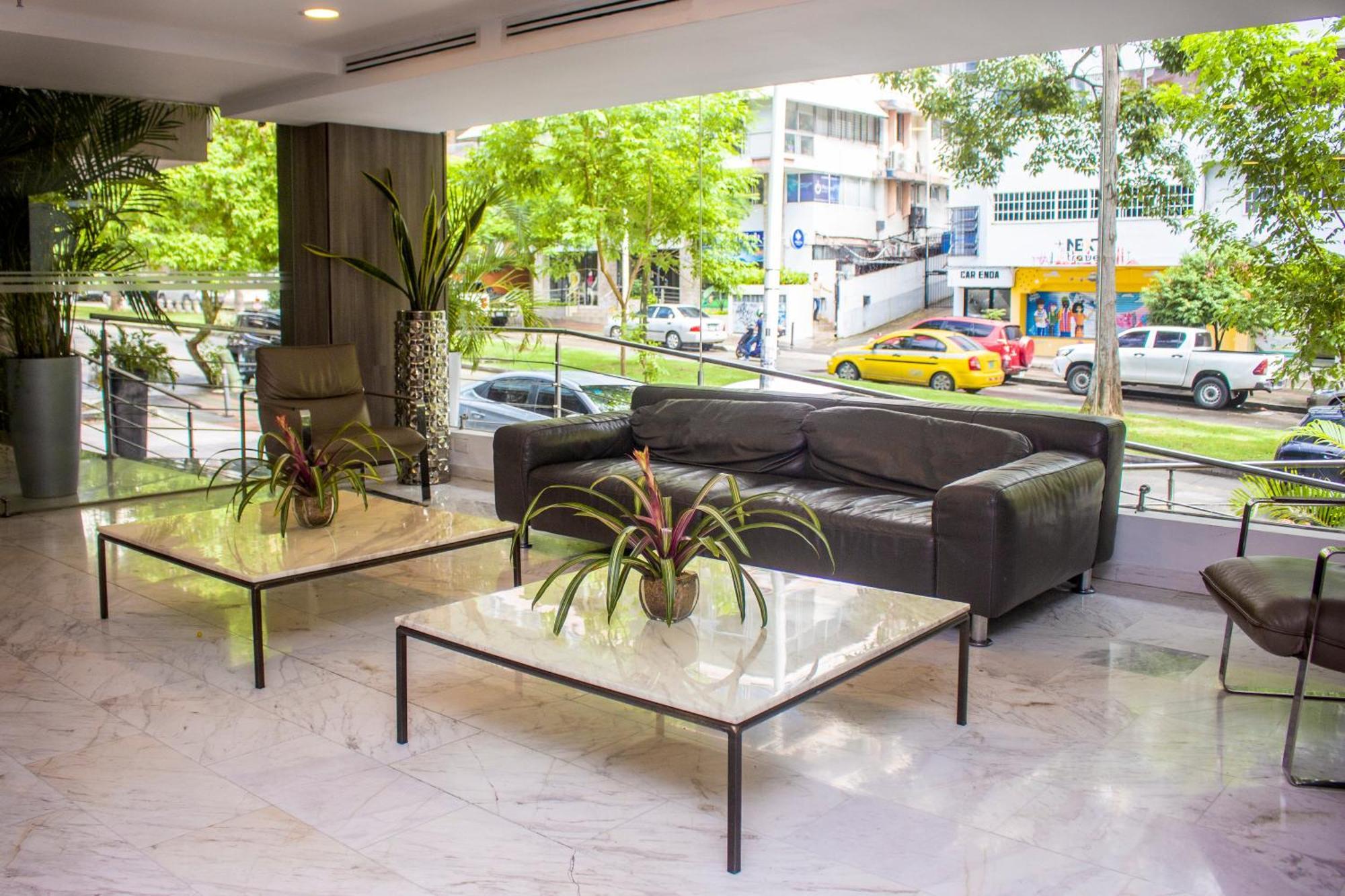 Ramada By Wyndham Panama Via Argentina Hotel Exterior foto
